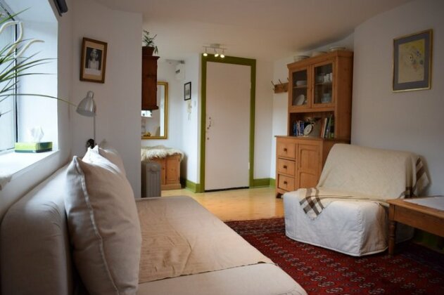 1 Bedroom Flat Close To City Centre - Photo2