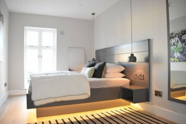 2 Bedroom Apartment In City Centre Dublin - Photo3