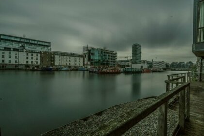 Grand Canal Dock- hiphipstay