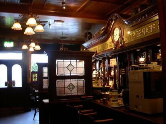 O'Neills Victorian Pub & Townhouse - Photo3
