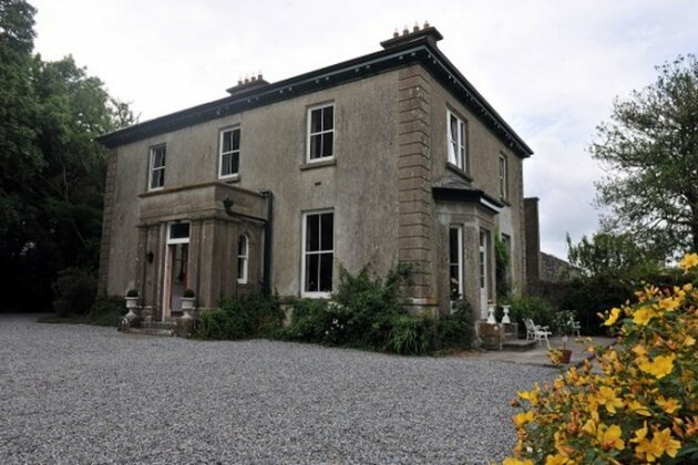 Homestay - Historic protected House in Ireland