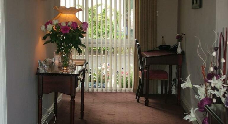 Hillside House Gorey - Photo2