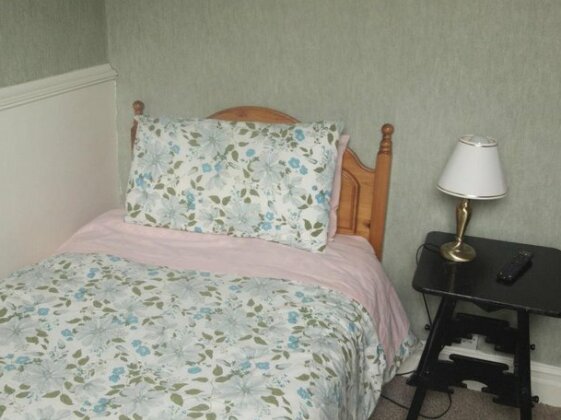 Woodley Bed & Breakfast - Photo4