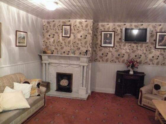 Harmony Inn - Kingscourt - Photo4