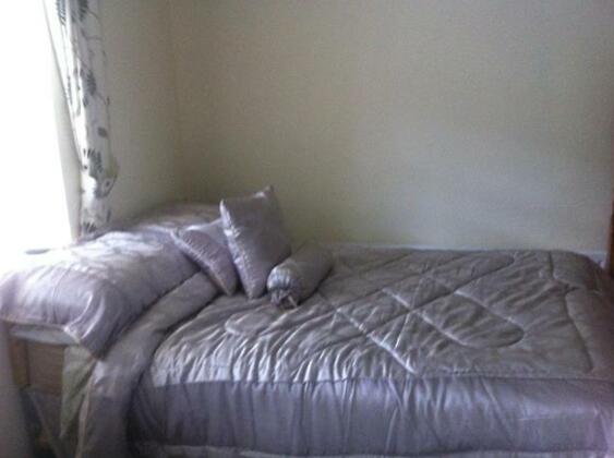 Railway Lodge B&B - Photo2