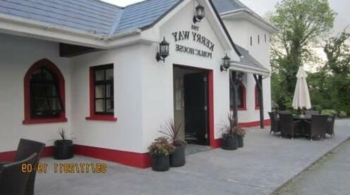 The Kerry Way Bar & Guesthouse - Photo2