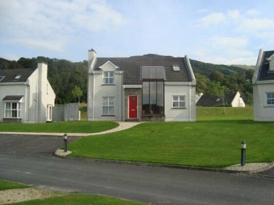3 Fintra Bay Killybegs Co Donegal