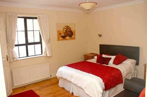 Pearse Road Guest House - Photo3