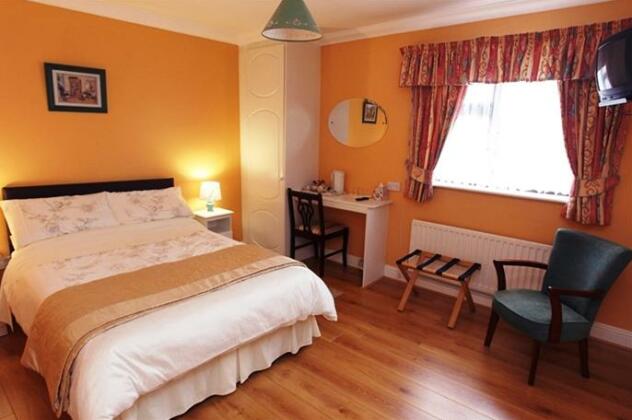 Banner House Bed & Breakfast Rathcoole - Photo4