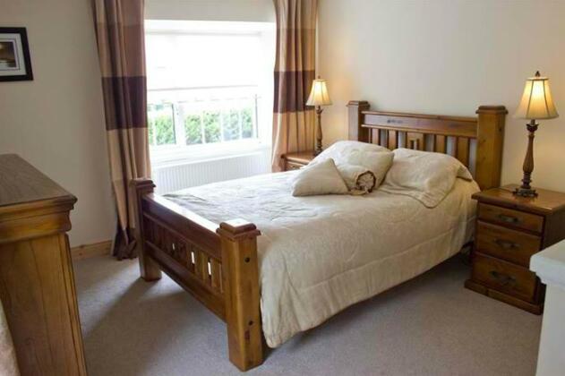 Ardagh Suites Self Catering - Photo5