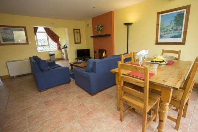 Pine Grove Holiay Homes No 10 - Photo2