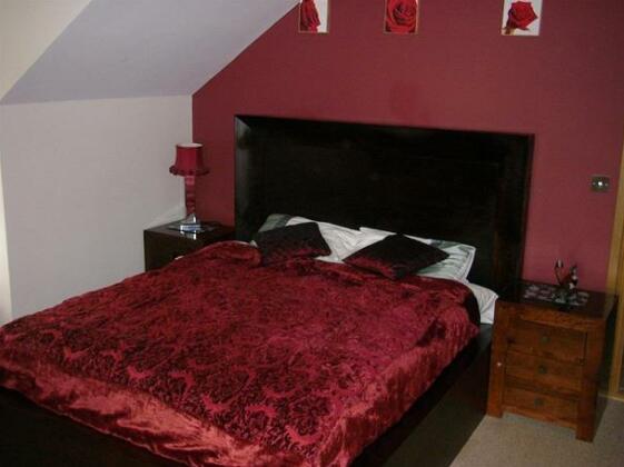 Caring Bed and Breakfast - Photo3