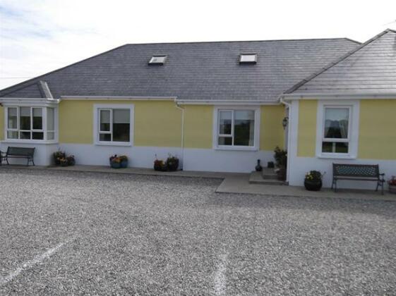 Ashley Lodge Bed & Breakfast - Photo2