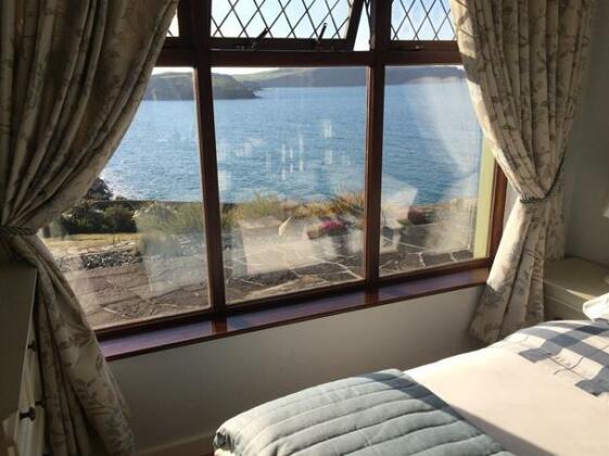 Sandycove House Bed & Breakfast - Photo5
