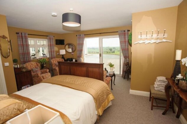 The Brown Hen Lodge Bed & Breakfast West Cork - Photo5