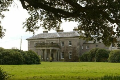 Ballinkeele House