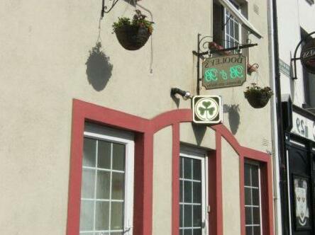 Dooley's Guest Accommodation - Photo2