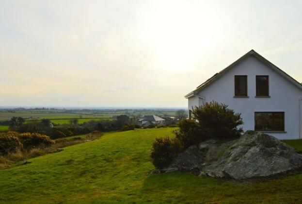 Tinnacurra Cottage