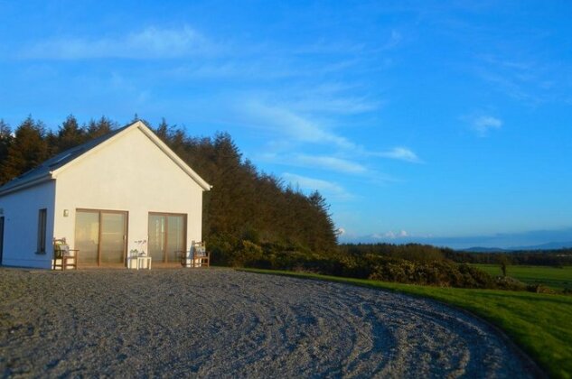 Tinnacurra Cottage - Photo2