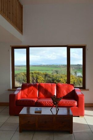 Tinnacurra Cottage - Photo3