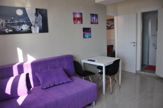 Beachfront Apartment Bat Yam 613 - Photo3