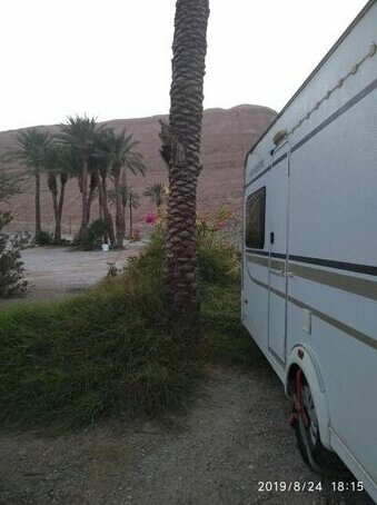 Desert Fun Caravan