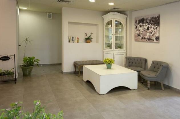 Zohar Badeshe - Photo2