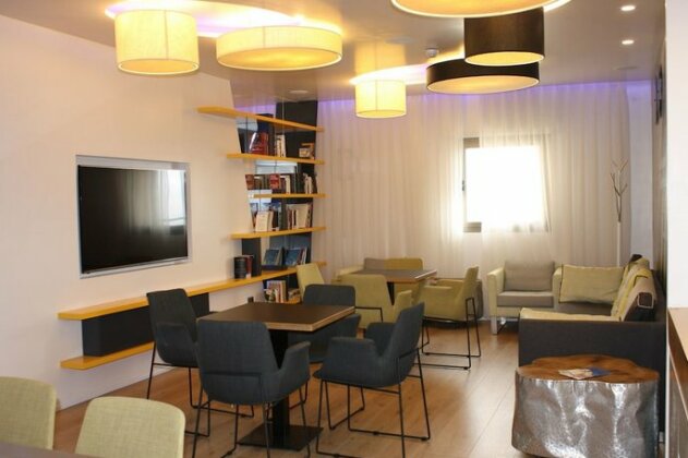 Almog Eilat - Photo3