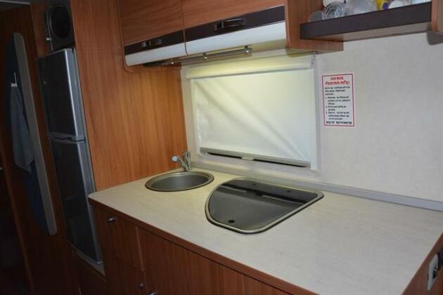 Avia Caravan - Photo5