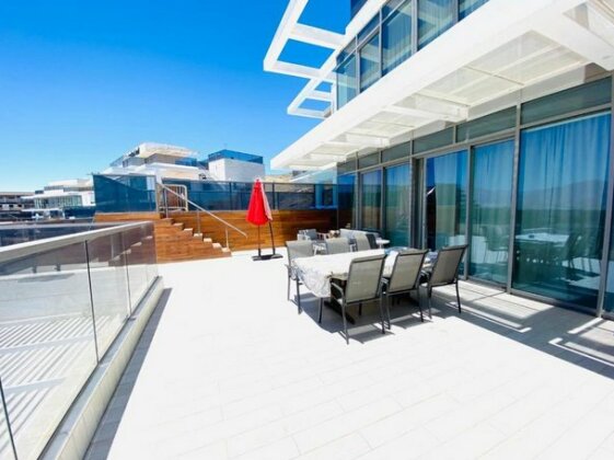 Beautiful Penthouse with pool in Eilat - Photo2
