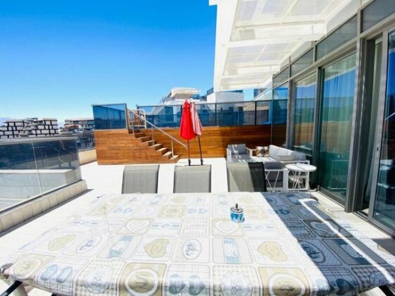 Beautiful Penthouse with pool in Eilat - Photo3