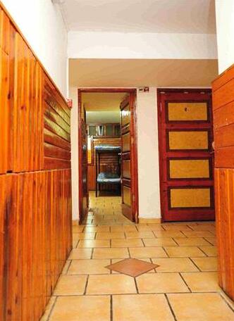 Corinne Hostel - Photo5