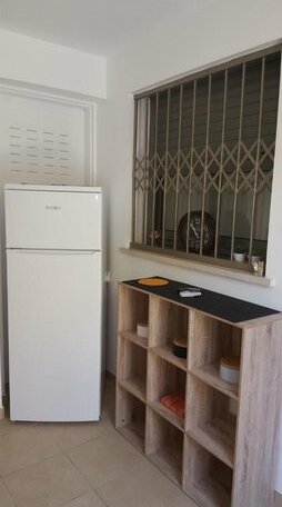 Cosy 2 rooms unit with a private garden - Photo3