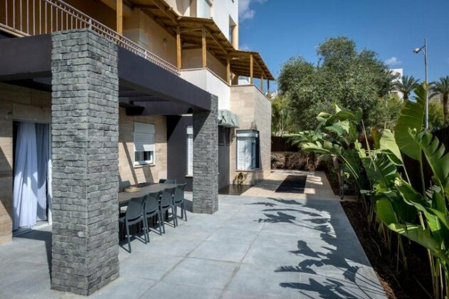 GEFFEN Luxury Apartments - Photo3