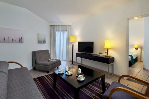 Isrotel Riviera Club - Photo5