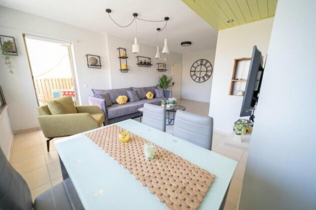 Stylish 2BR Apartment+Balcony - Photo4