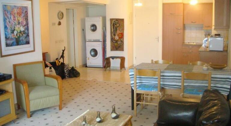 Apartments on the Beach Haifa - Photo4