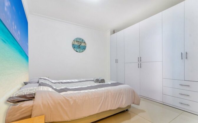 Blue Beach Apartment Haifa - Photo5