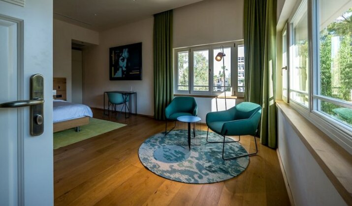 Schumacher Hotel Haifa - Photo2