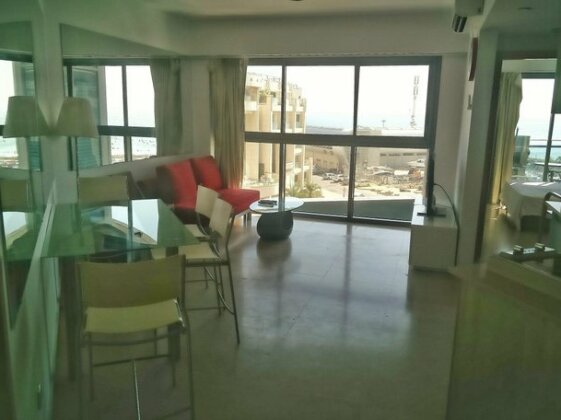 Herzliya Marina Apartment - Photo3