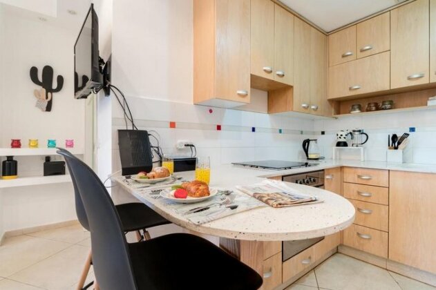 City Center Eliash Apartment - Photo5