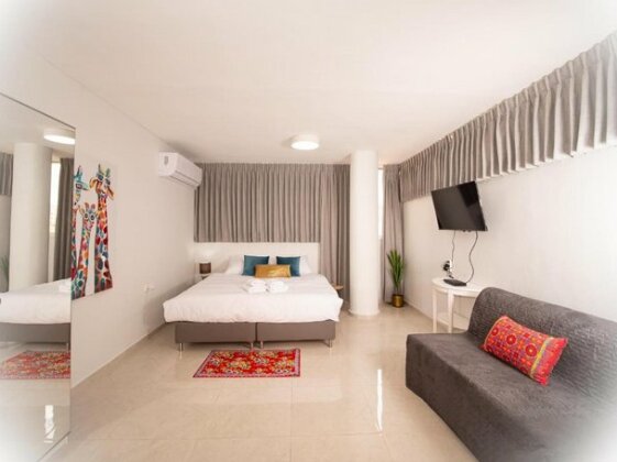 Hasorag Apartments by IndigInn - Photo2