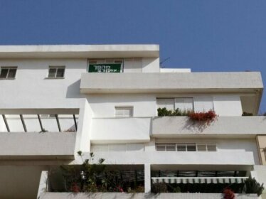 Roof Top Apartment Kfar Saba