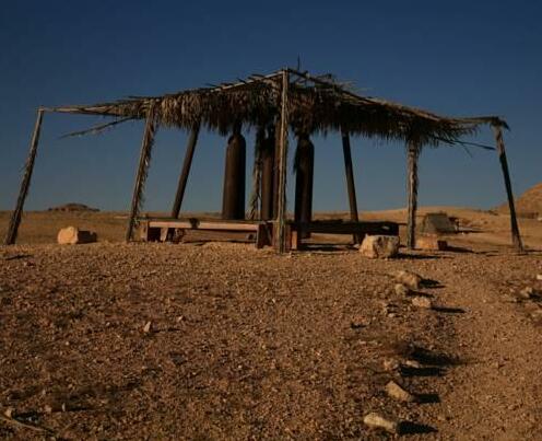 Succah in the Desert - Photo5