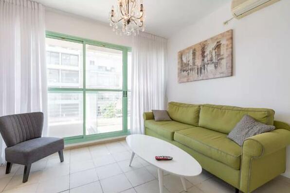 1-Br Bograshov 7 2min Walk From Beach - Photo2