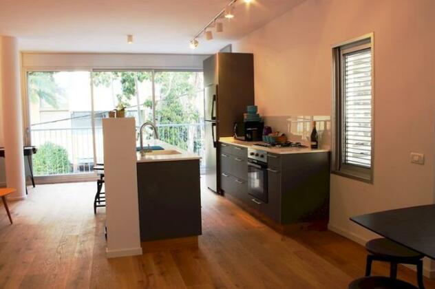 1000 Nights Apartments - Photo3