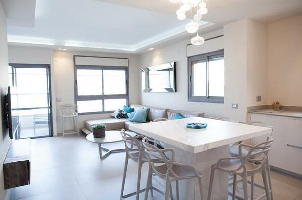 2bdr Beach Tlv - Photo5