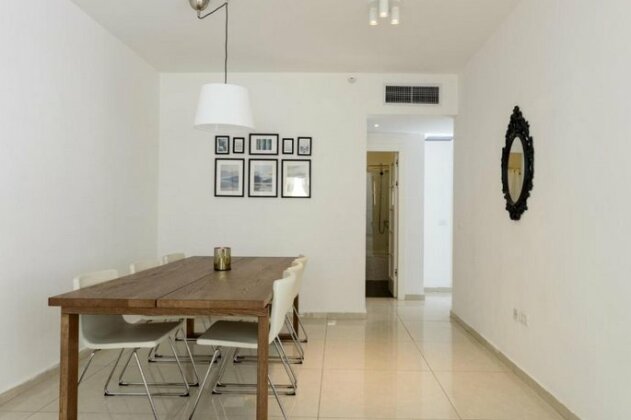 Amazing 3Bedrooms 2 Baths Balcony and Parking PRV - Photo3