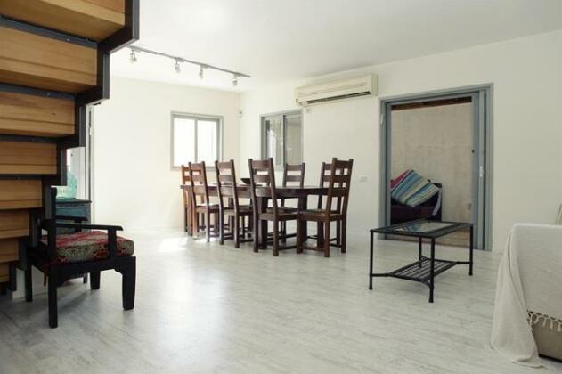 Amzaleg - Neve Tzedek - Unique 3 Story Condo - Photo2