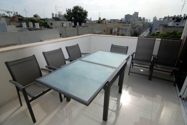 Arba Aratsot - 3 Bedroom - Roof Top Apartment - Photo4